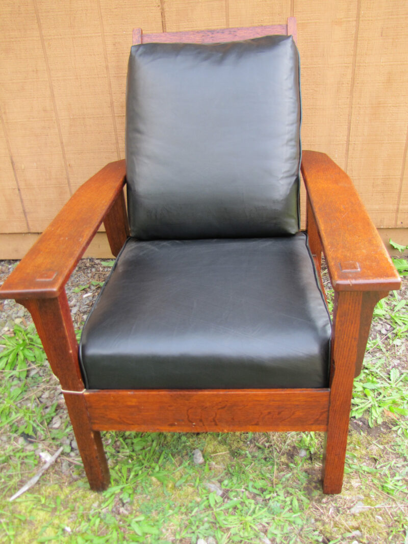 Antique Quaker Mission Trade Co. Chair w2291