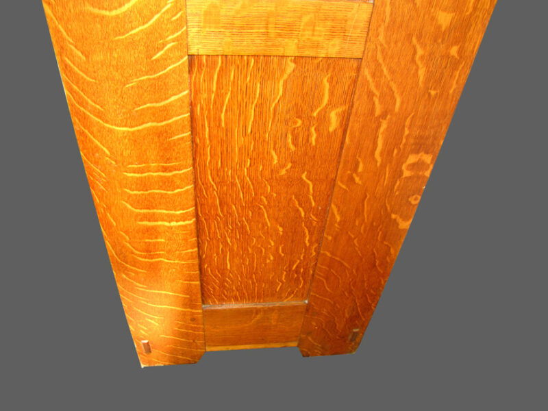 Gustav Stickley Chest of Drawers W2507 - Image 14