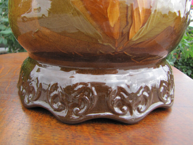 Weller Pottery Vase W2632 - Image 6