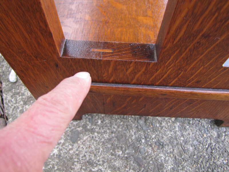 Antique Stickley Brothers Drop Front Desk with cut-out W2634 - Image 9