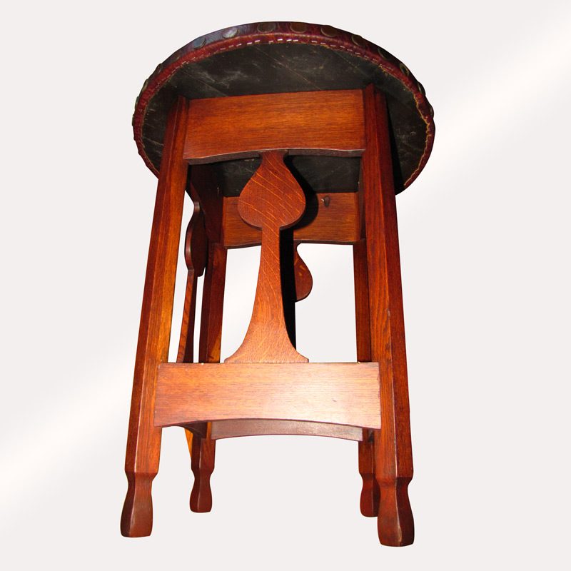Superb and Rare Stickley Brothers Heart Cut-out Table w2766 - Image 7