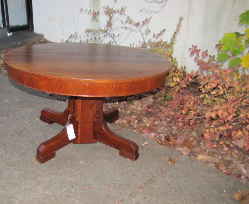Antique Great Mission Arts And Crafts Imperial  Dining Table w3036 - Image 2