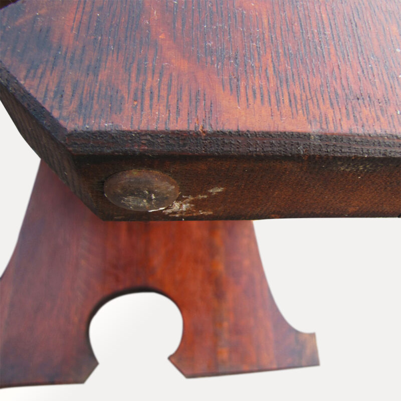 L&jG Stickley Mouse Hole Table W3039 - Image 6