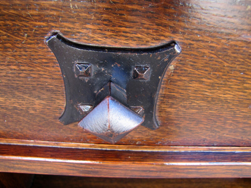 Antique EARLY rare GUSTAV STICKLEY server  w3053 - Image 7