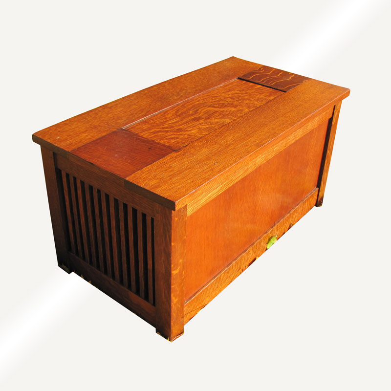 Stickley shop blanket chest