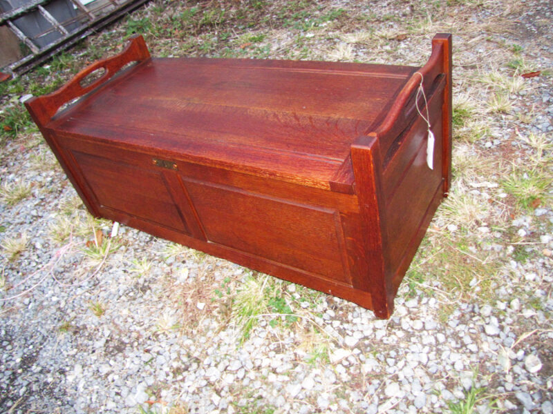 Superb Antique  Arts&crafts Blanket Chest  w3089