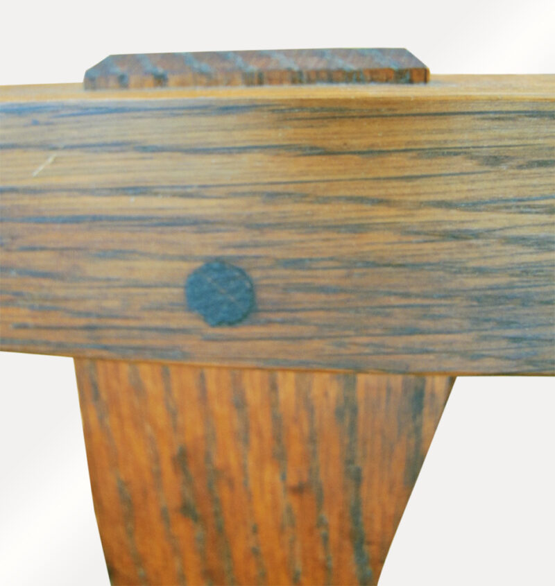 L&jG Stickley Table W3097 - Image 4