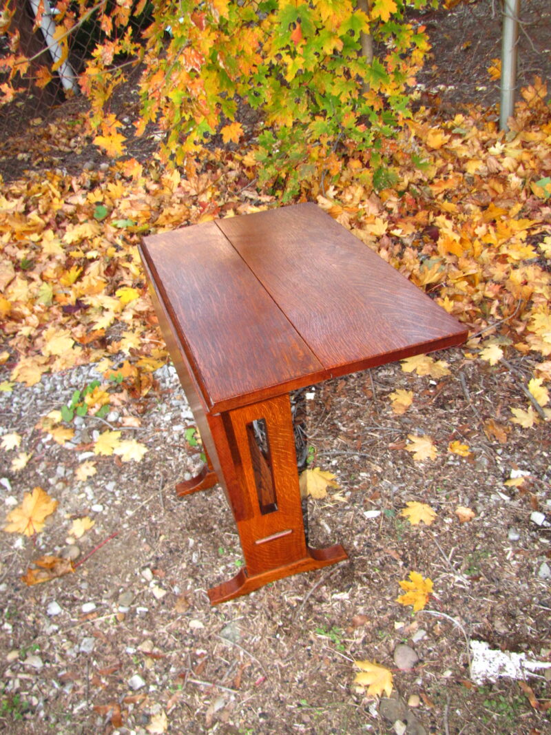 Antique L & jG Stickley Rare Drop Leaf Table w3134 - Image 11