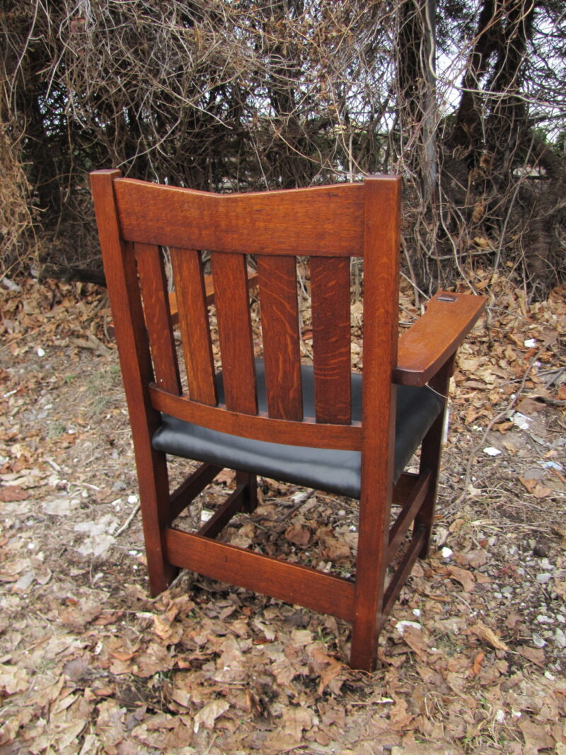 Gustav Stickley V-back Chair W3173 - Image 5