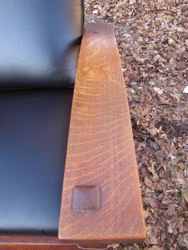 Superb  Early  Gustav  Stickley  Bow  Arm  Morris  Chair  W3319 - Image 8