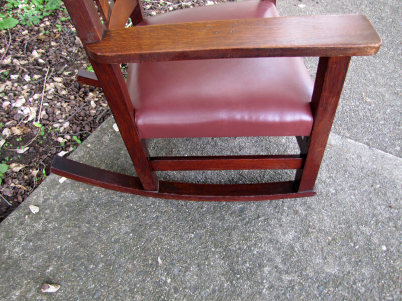 Antique Tall-Back Stickley Bros Arm Rocker. W3342 - Image 5