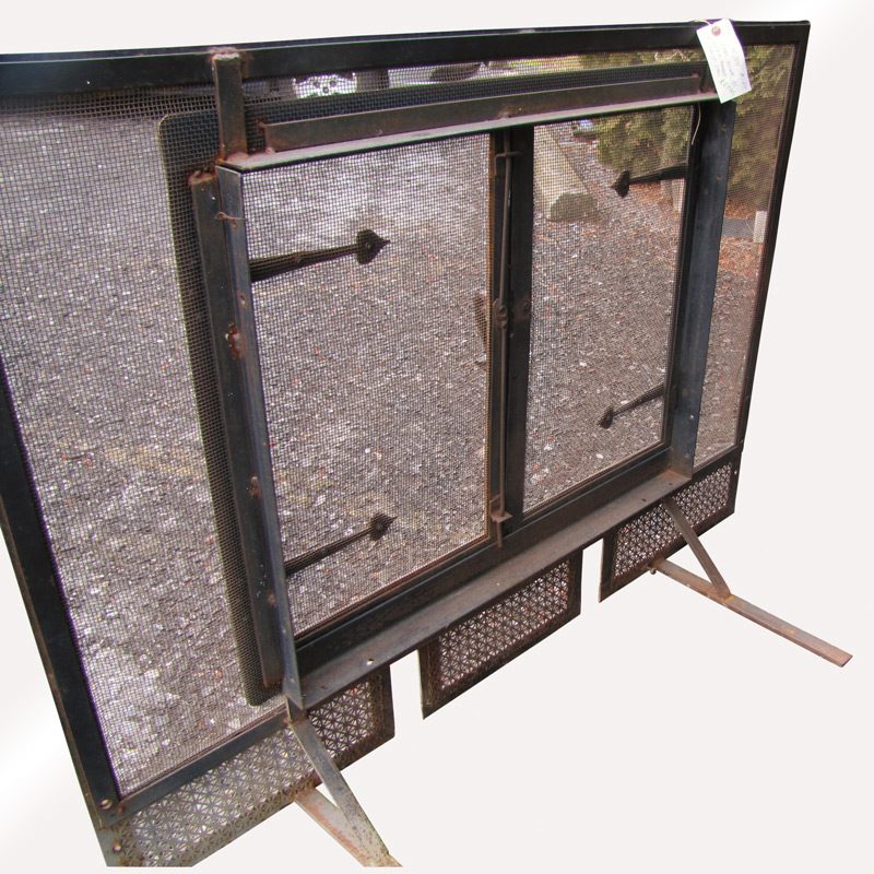 Superb Antique Arts & Crafts Hammered Iron Fireplace Screen w3941 - Image 3