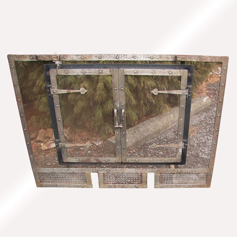 Superb Antique Arts & Crafts Hammered Iron Fireplace Screen w3941 - Image 2