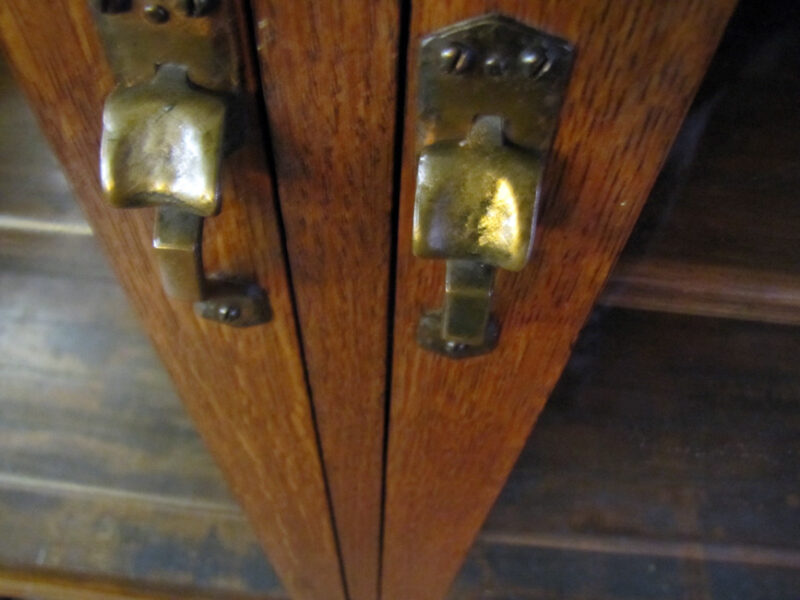 Antique Limbert 3 Door Bookcase. W4041 - Image 9