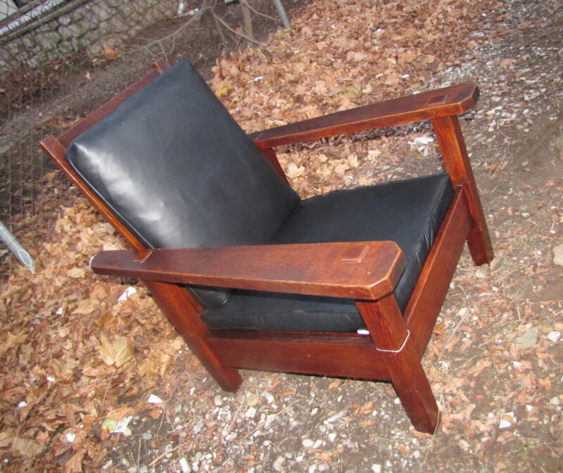 Superb Nice Long And Narrow Stickley Brother Morris Chair w4073?