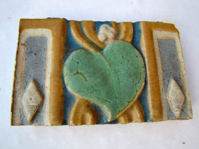 Grueby Arts & Crafts Tile W4262 - Image 2