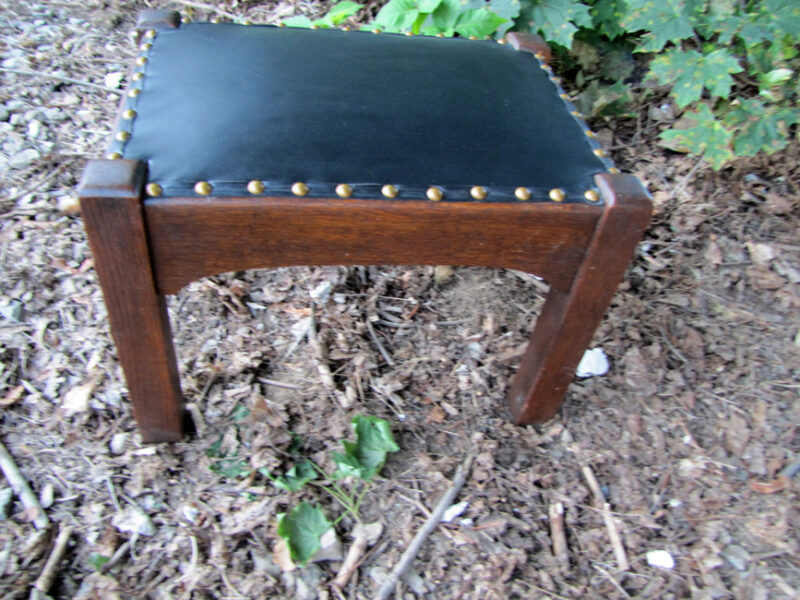Antique Arts and Crafts Footstool w4284 - Image 3