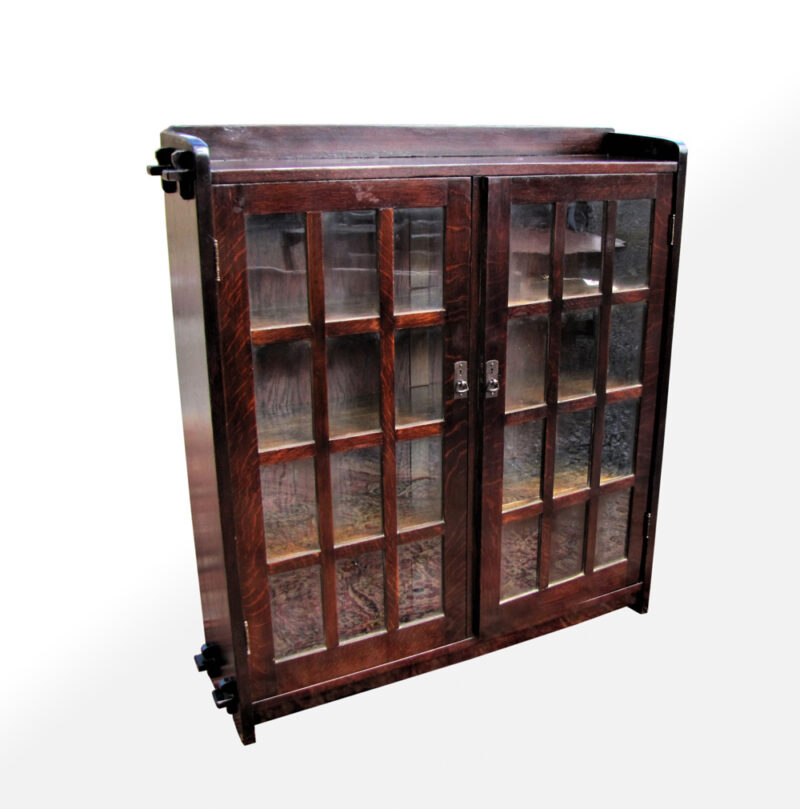Antique Two Door L&jG Stickley Bookcase w5010 - Image 2